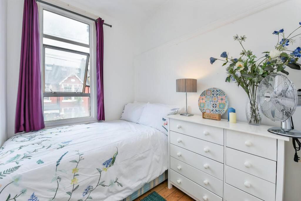 Groves 4 Bedroom, Shepherds Bush London Kültér fotó