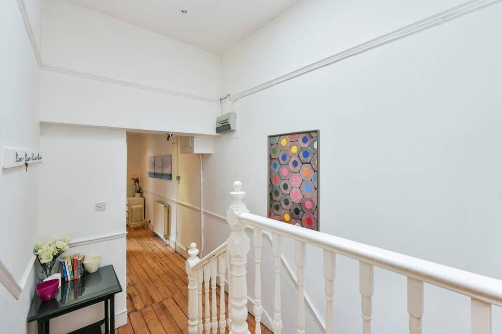 Groves 4 Bedroom, Shepherds Bush London Kültér fotó
